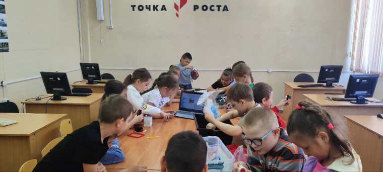 занятие по робототехнике.